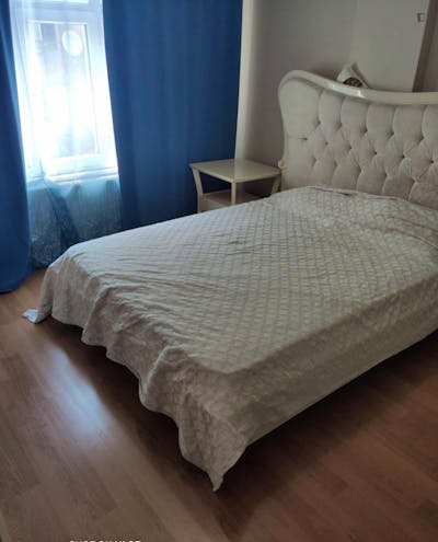 Homely double bedroom near the Kozyatağı metro