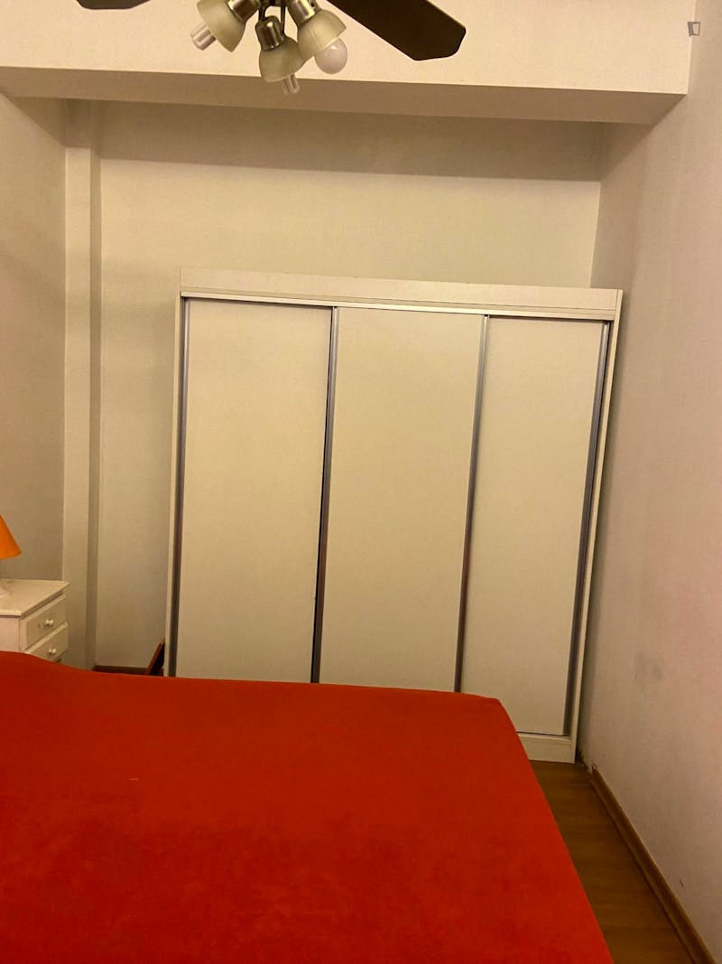 Very cosy single bedroom in a 9-bedroom apartment, in Monserrat  - Gallery -  2