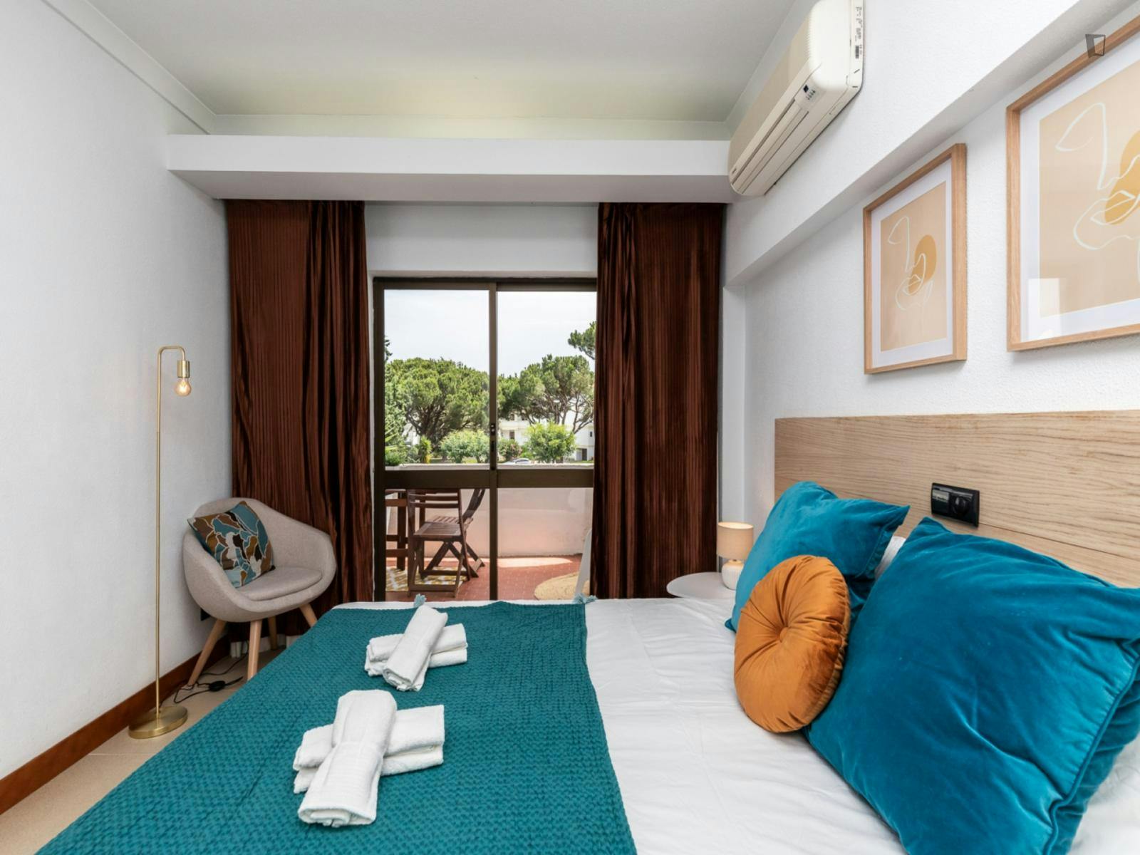 Modern 1-bedroom flat in Faro