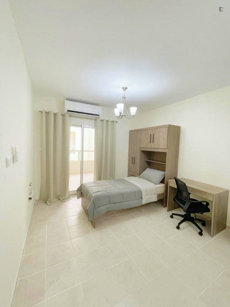Spacious single bedroom in a student apartment, in Al Quoz Industrial Area 2