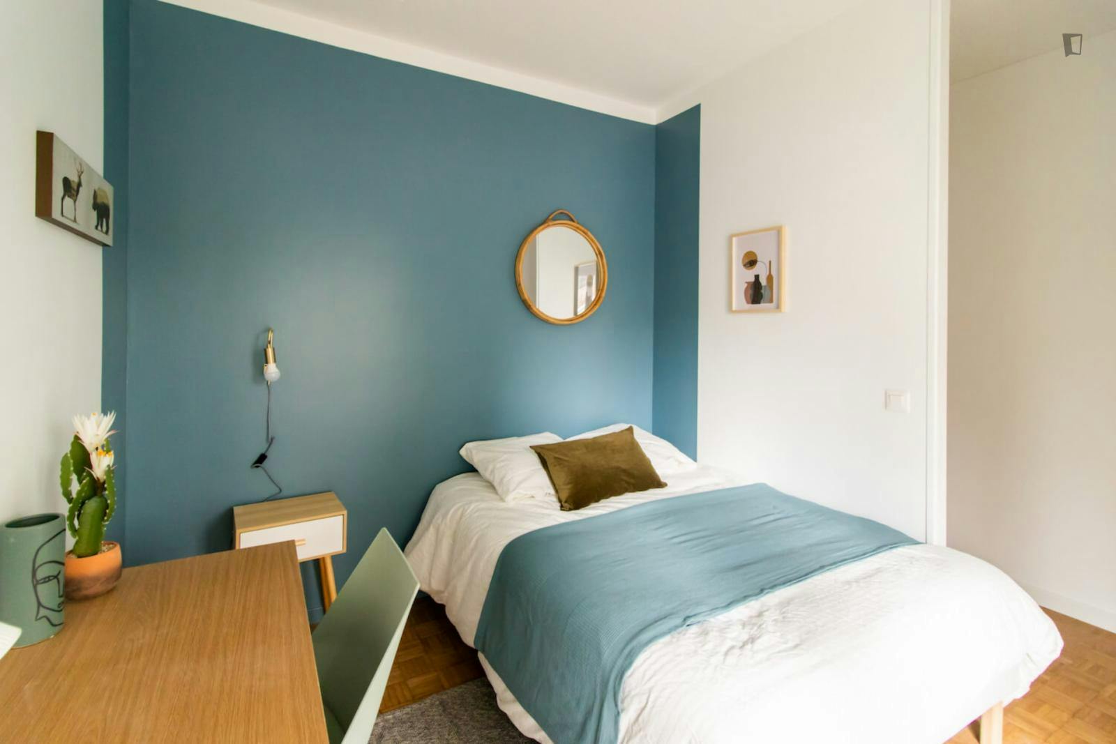 Big and spacious 15m² bedroom in coliving -G002