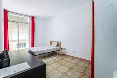 Very appealing single bedroom with a balcony, near the Sant Antoni metro  - Gallery -  1