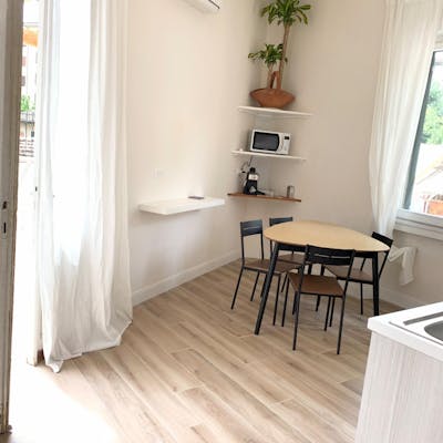 Delightful 2-bedroom apartment in Bellariva