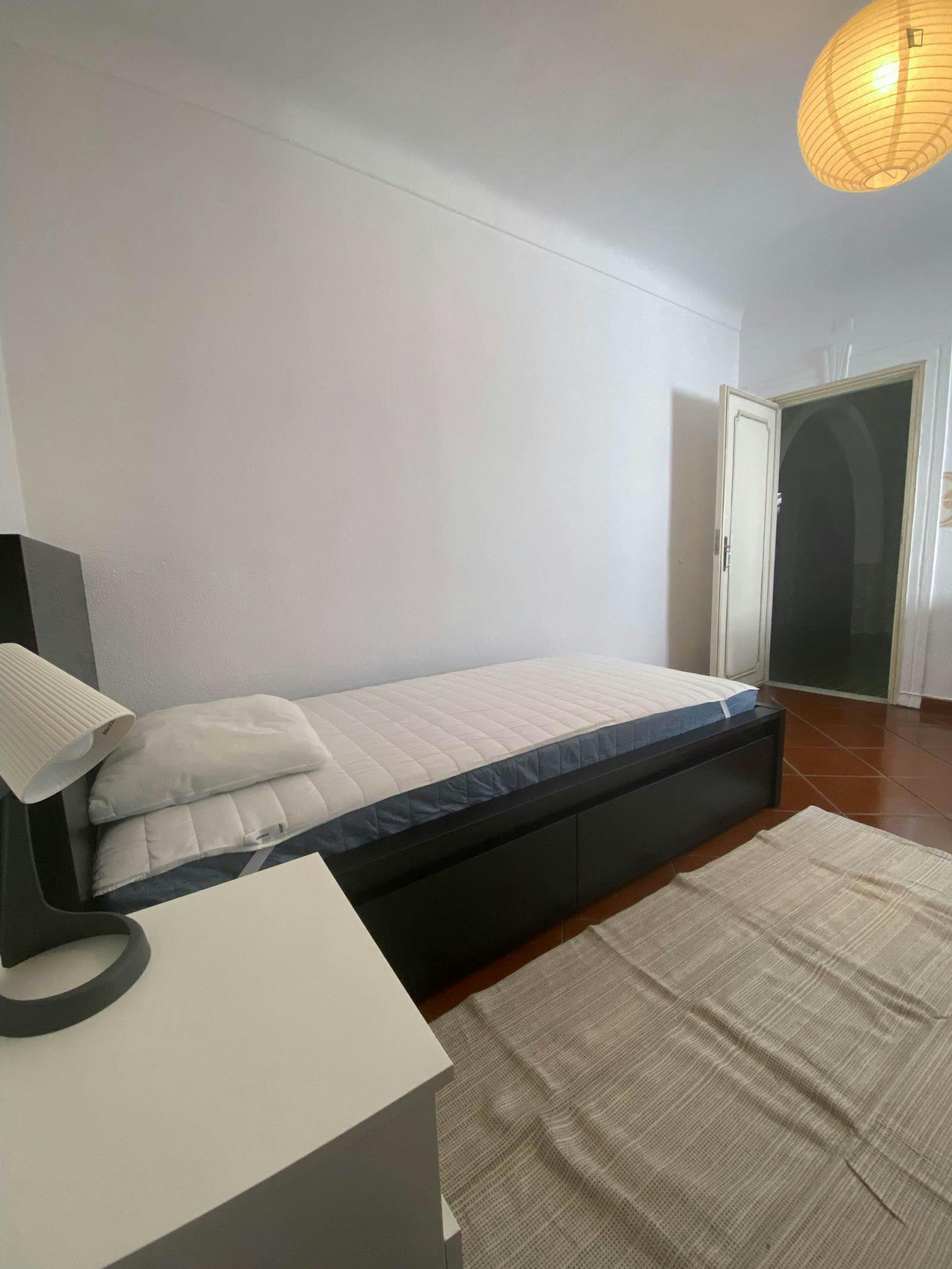 Very nice single bedroom in the heart of Évora - 50m near Praça do Giraldo