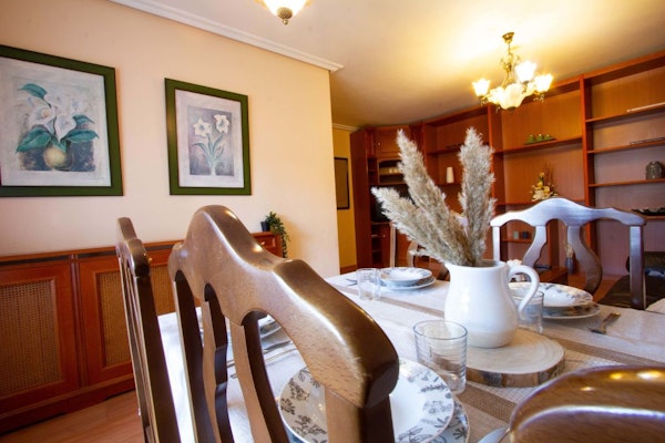 Beautiful  bed apartment in Salamanca with Parking
