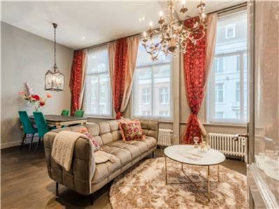 5-star luxury apartment in Amsterdam South/Centre