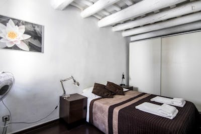 Cool 1-bedroom apartment near Sant Antoni metro station  - Gallery -  1