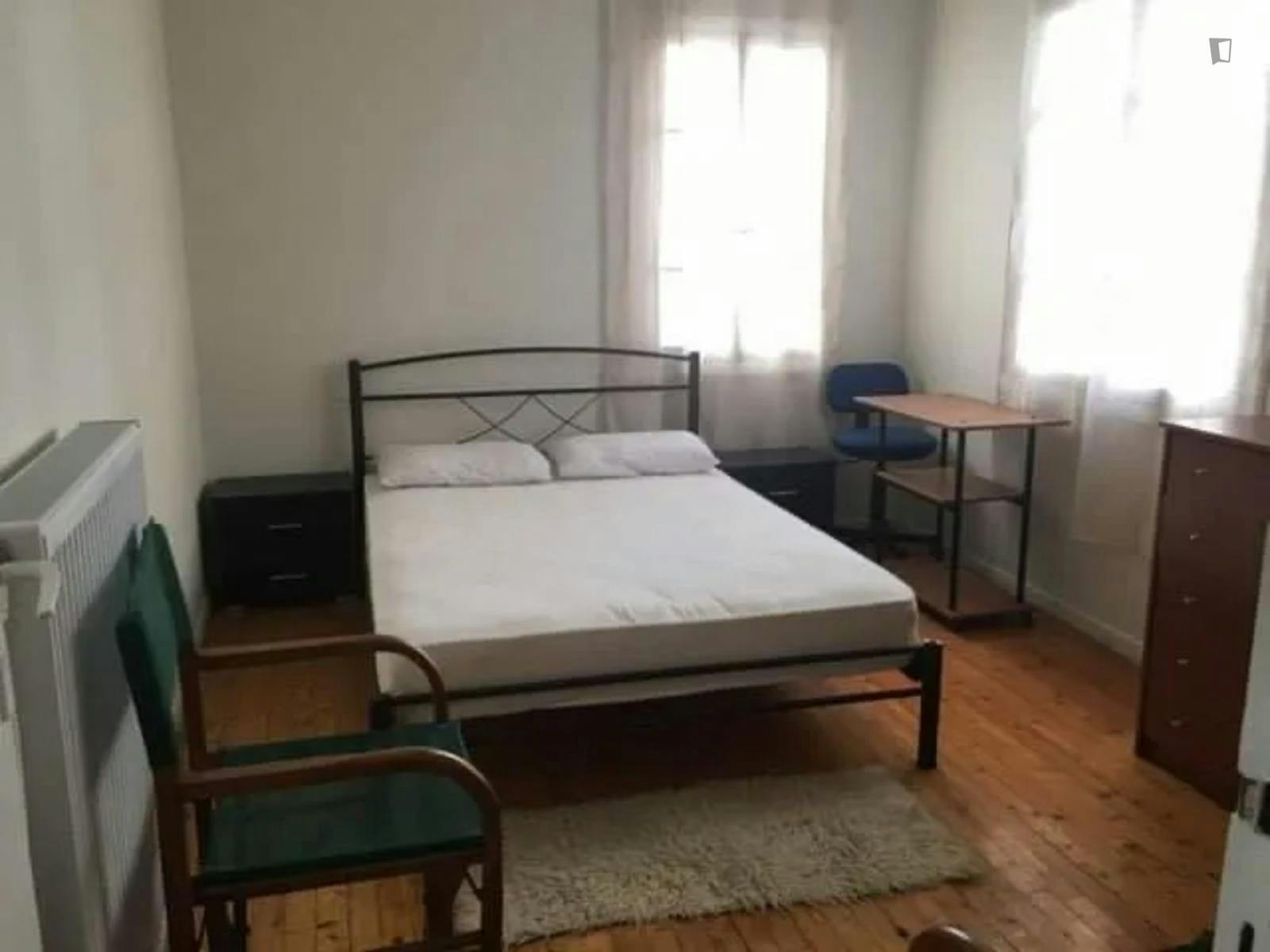 Bright 2 bedroom apartment in Thessaloniki