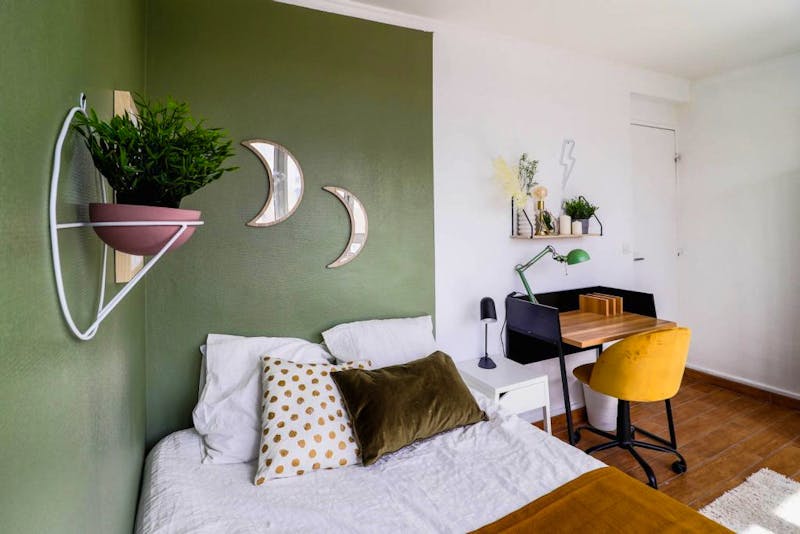 Comfortable 9.50 m² bedroom in coliving for rent in Paris - PA64  - Gallery -  2