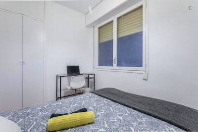 Very cool double bedroom near the lovely Parc dels Til·lers  - Gallery -  1