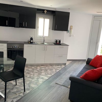 Modern and Spacious 1 bedroom Apartment in Stevenage