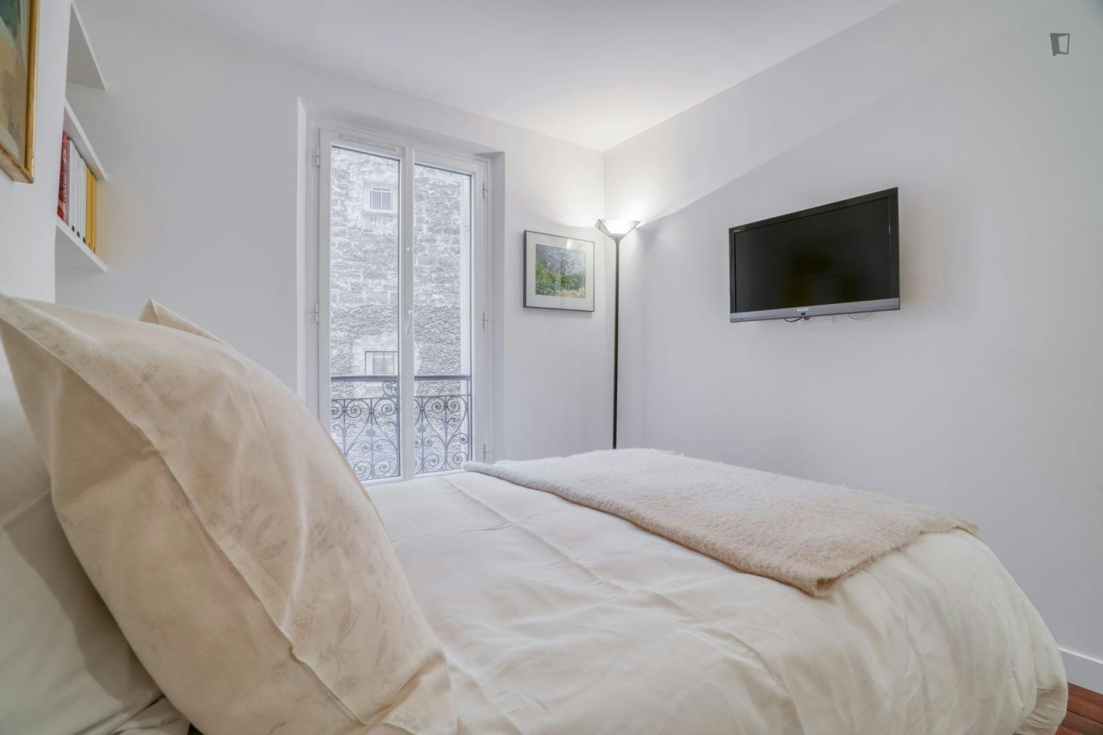 Lovely 1-Bedroom apartment close to Sèvres-Lecourbe metro station