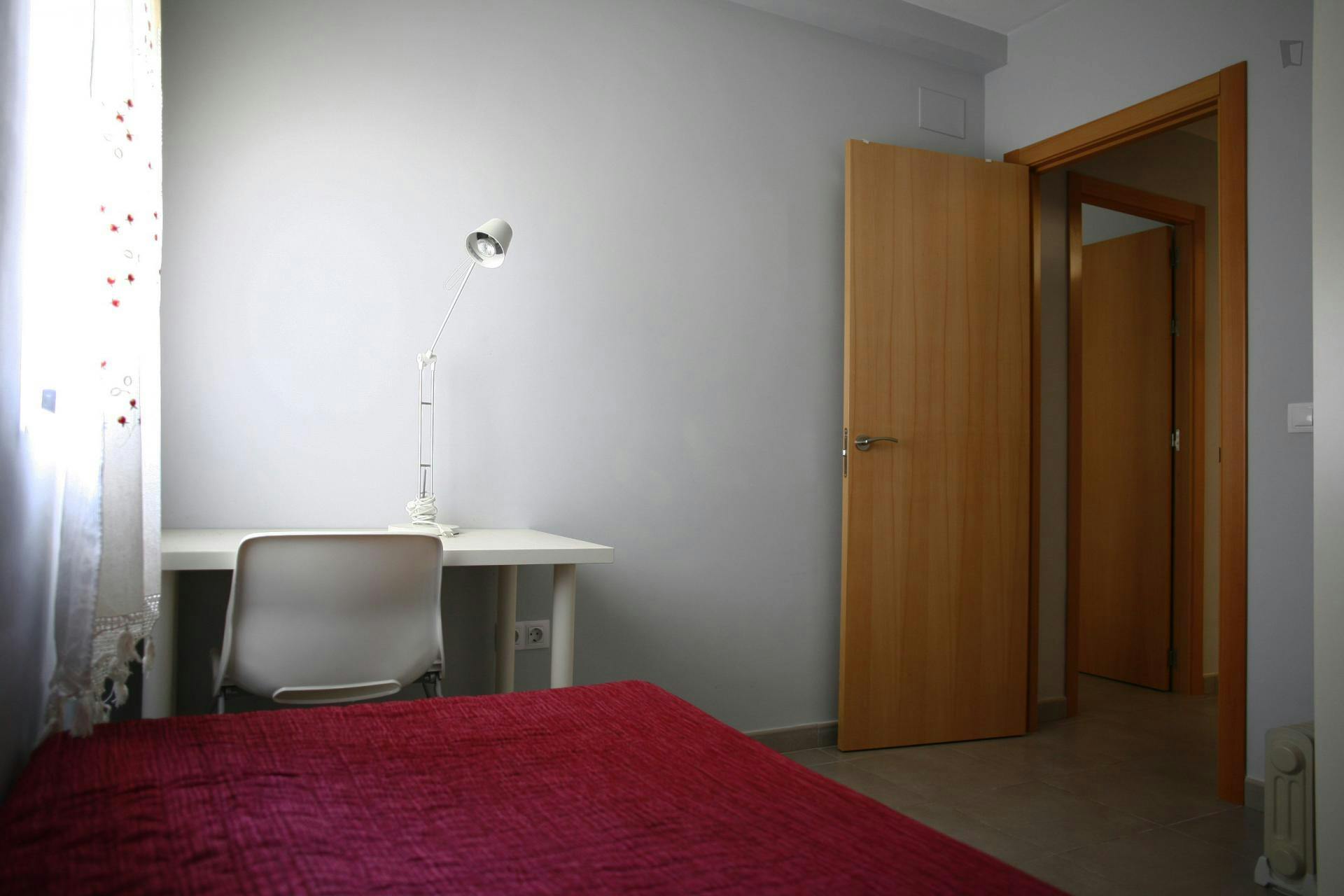 Neat single bedroom not far from Universidad de Sevilla