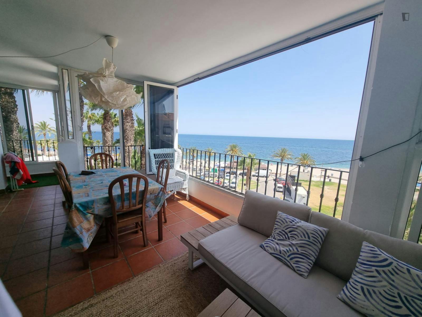 Cozy 3-bedroom flat close to Playa de Aguadulce
