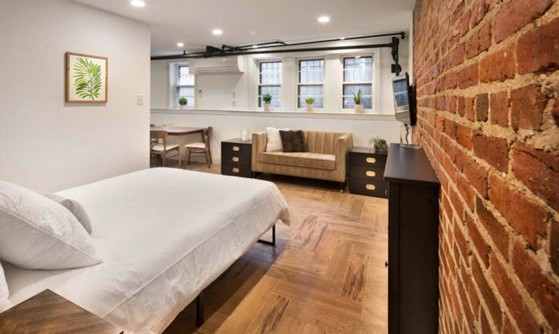 Appealing studio with patio near Eastern Market Subway Station