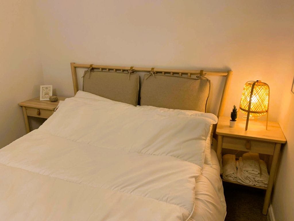 2 Bed in Historic Tonbridge - 35 mins from London