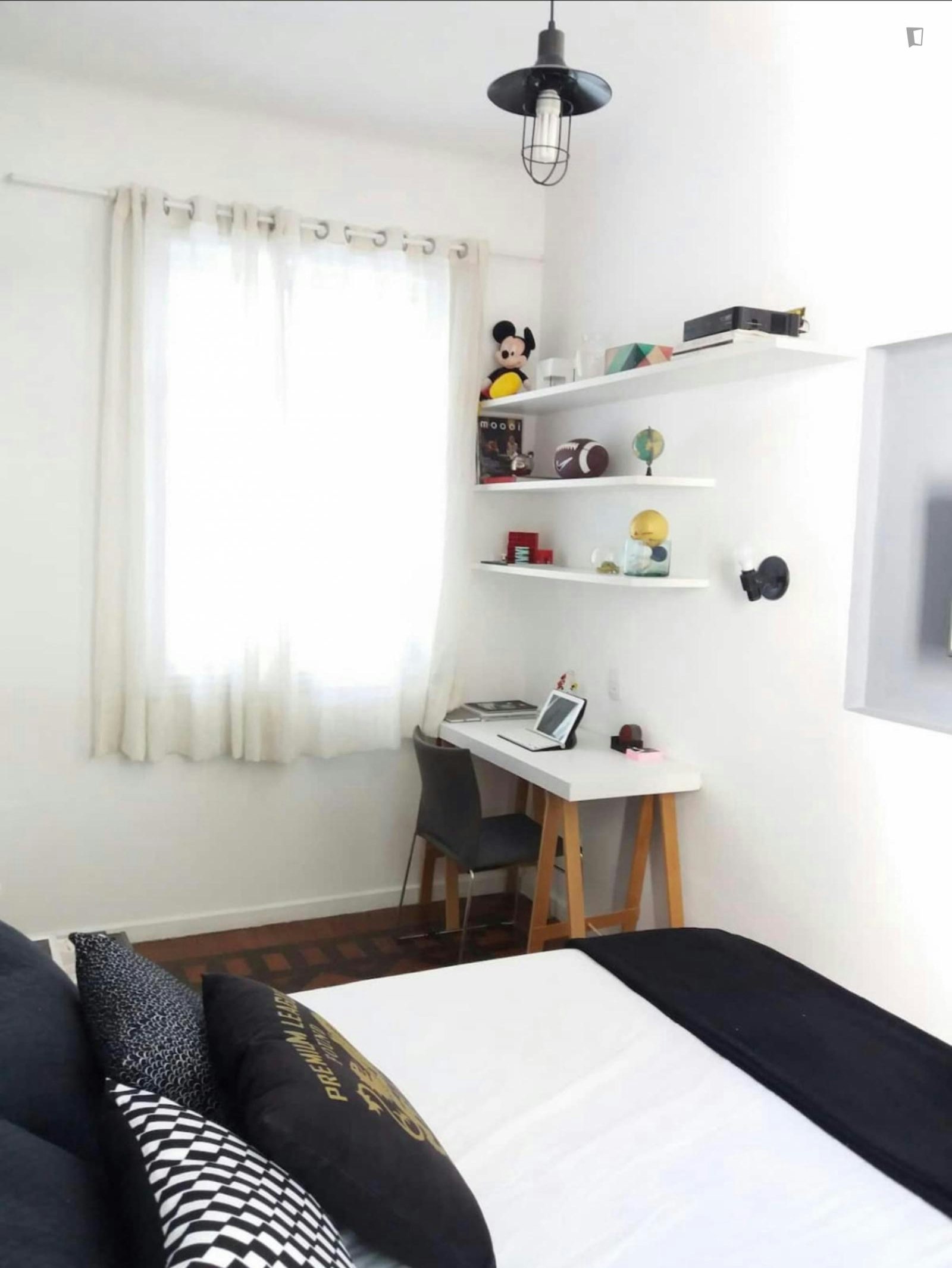 Charming double bedroom in Ipanema