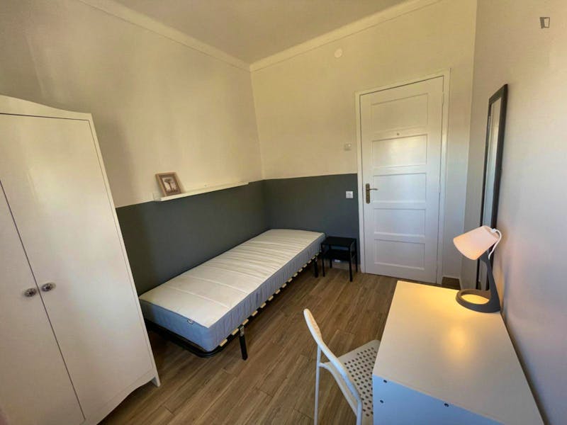 Pleasant single bedroom in the centre of Santarém