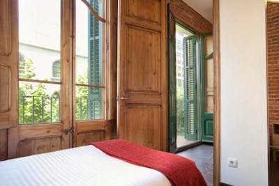 Compelling 2-bedroom apartment very close to Plaça de Gaudí  - Gallery -  1