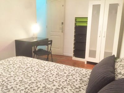 Single bedroom in nice apartment in Opera  - Gallery -  3