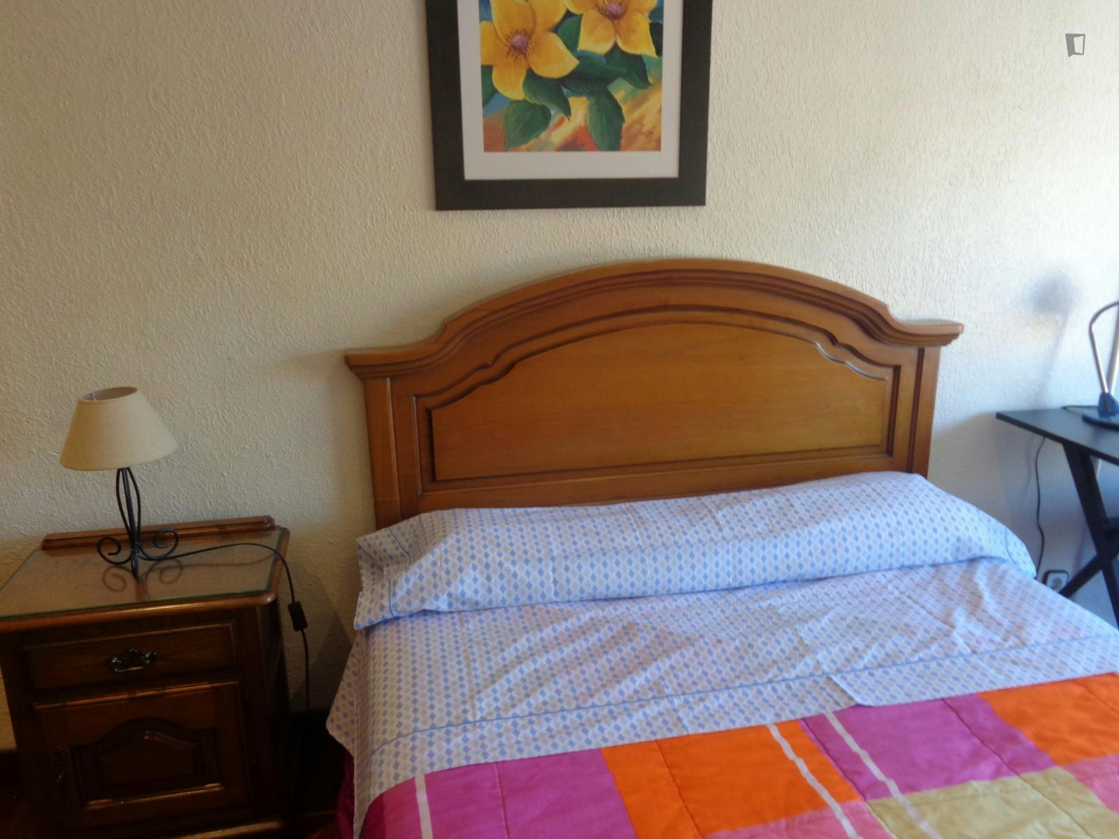 Bright Single bedroom close to Playa de los Peligros