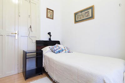 Student-friendly single bedroom near the heart of Granada  - Gallery -  2