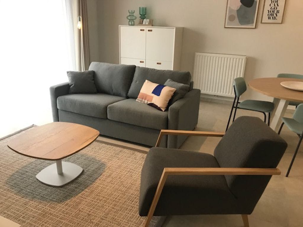 Brand new and Modern 1 bedroom apartment 