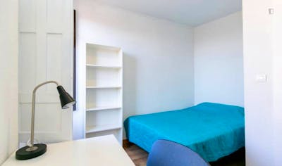 Cool single bedroom near to Parque del Triunfo  - Gallery -  3