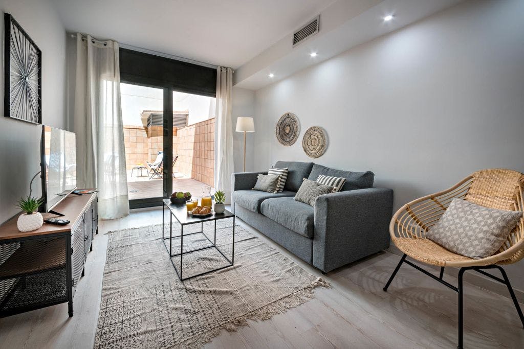 Cozy duplex with terrace in Hospitalet