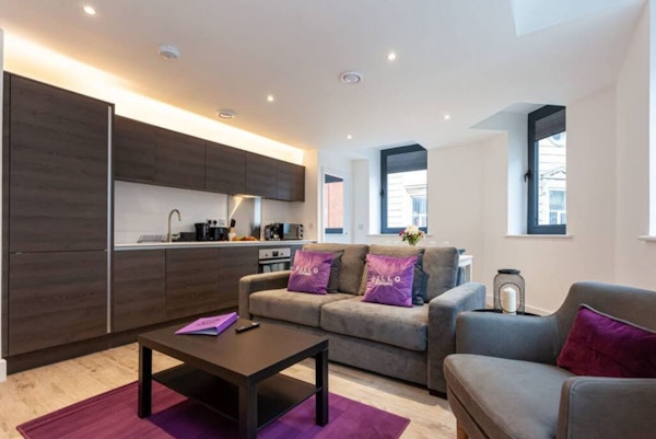 Immaculate, 1 Bedroom Apartment Suite in Heart of Manchester City Centre