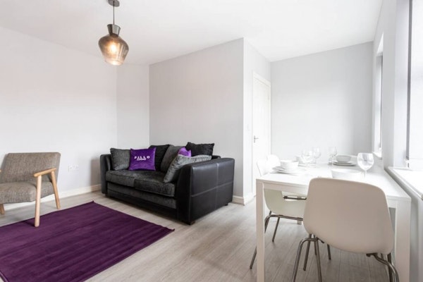 Lovely one-bedroom serviced apartment