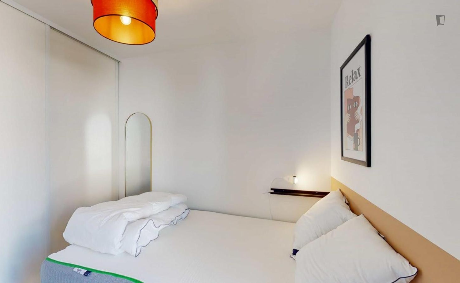 Nice double bedroom not far from Centre de Voile de Bordeaux-Lac