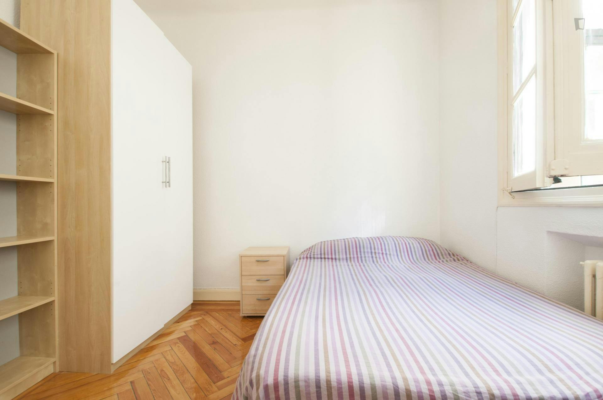 Homely single bedroom in Malasaña