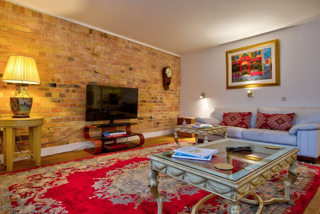 Luxury 2 Bed Stamford Centre Apartment - The Old Seed Mill