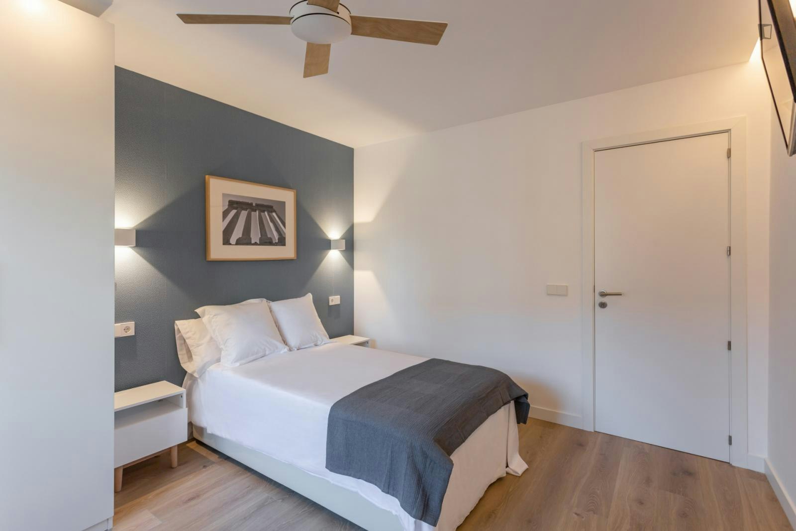 Homely double bedroom near Universidad de Navarra
