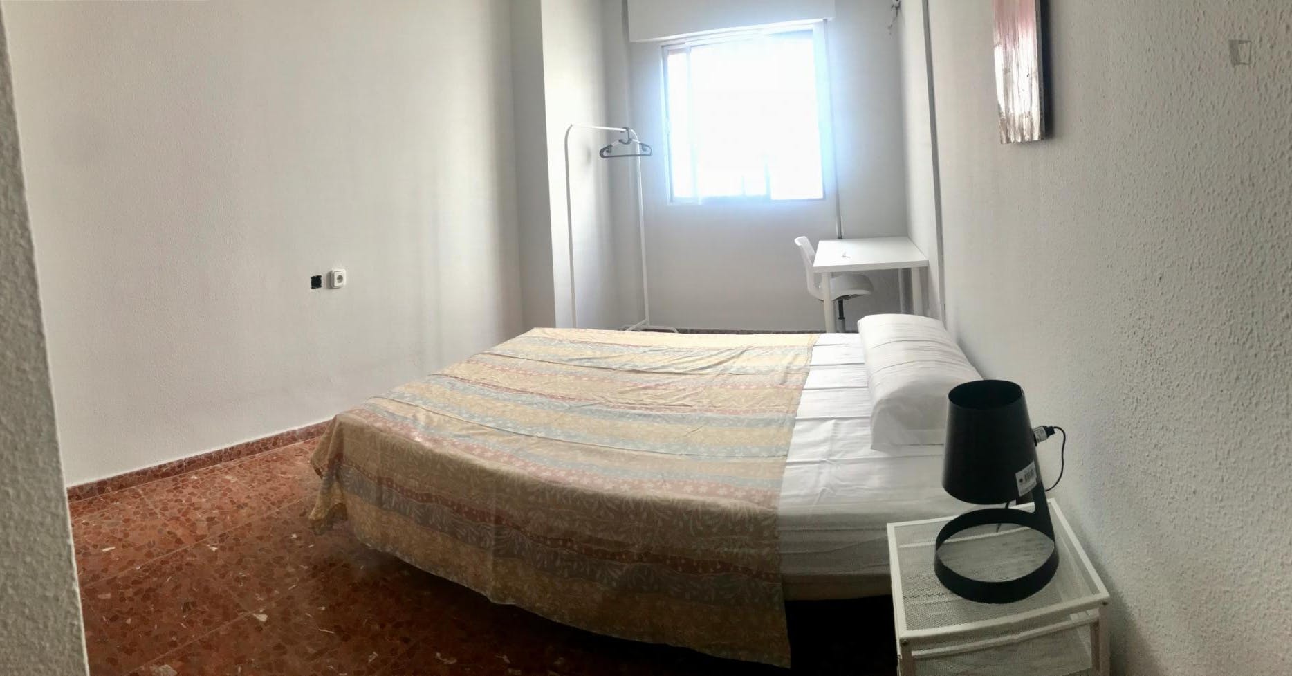 Admirable double bedroom in the centre of Cordoba