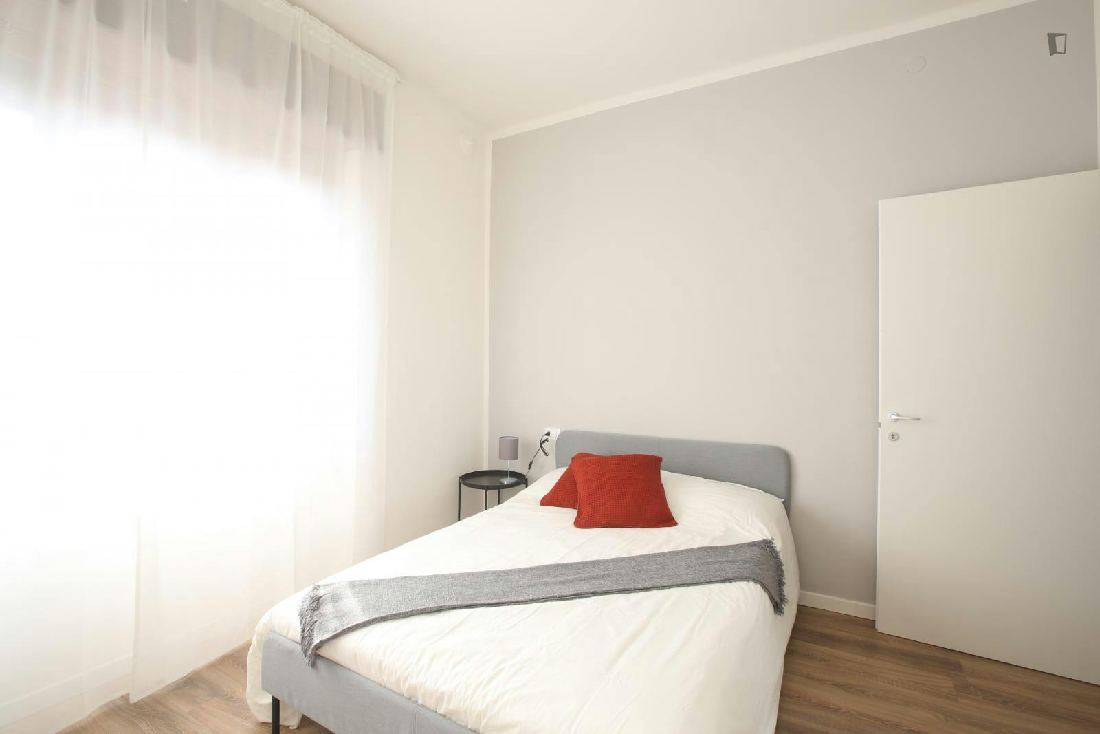 Inviting double bedroom near Parco Giardino Ducale Estense