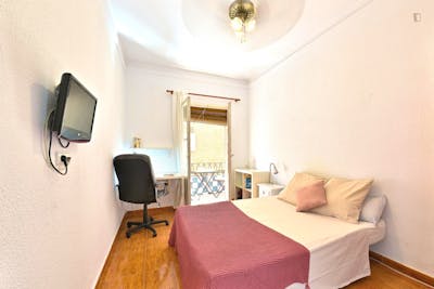 Room with Private Balcony and double mattress