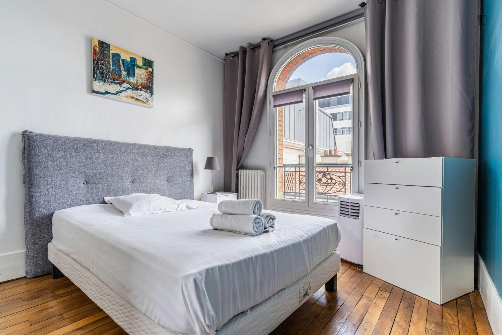 Charming 1-bedroom apartment near Clichy - Levallois train station