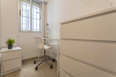 Relaxing single bedroom in residential Sant Antoni  - Gallery -  2