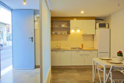Modern and pleasant 1-bedroom apartment int he heart of Sevilla  - Gallery -  3