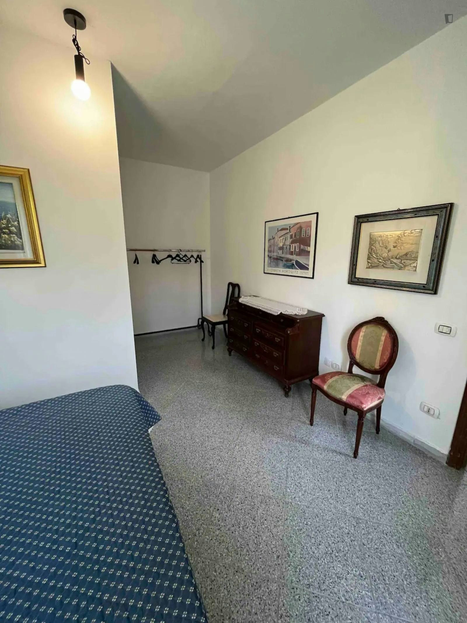 Lovely Double Bedroom nearby Aeroporto Internazionale di Napoli
