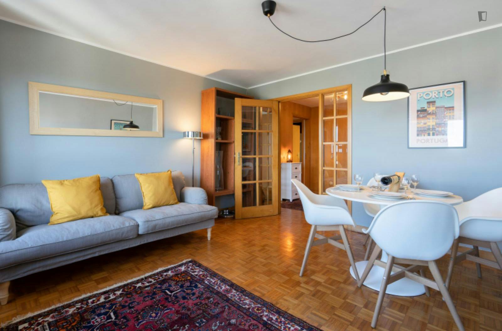 Fantastic 2-bedroom apartment next to Câmara Gaia metro station