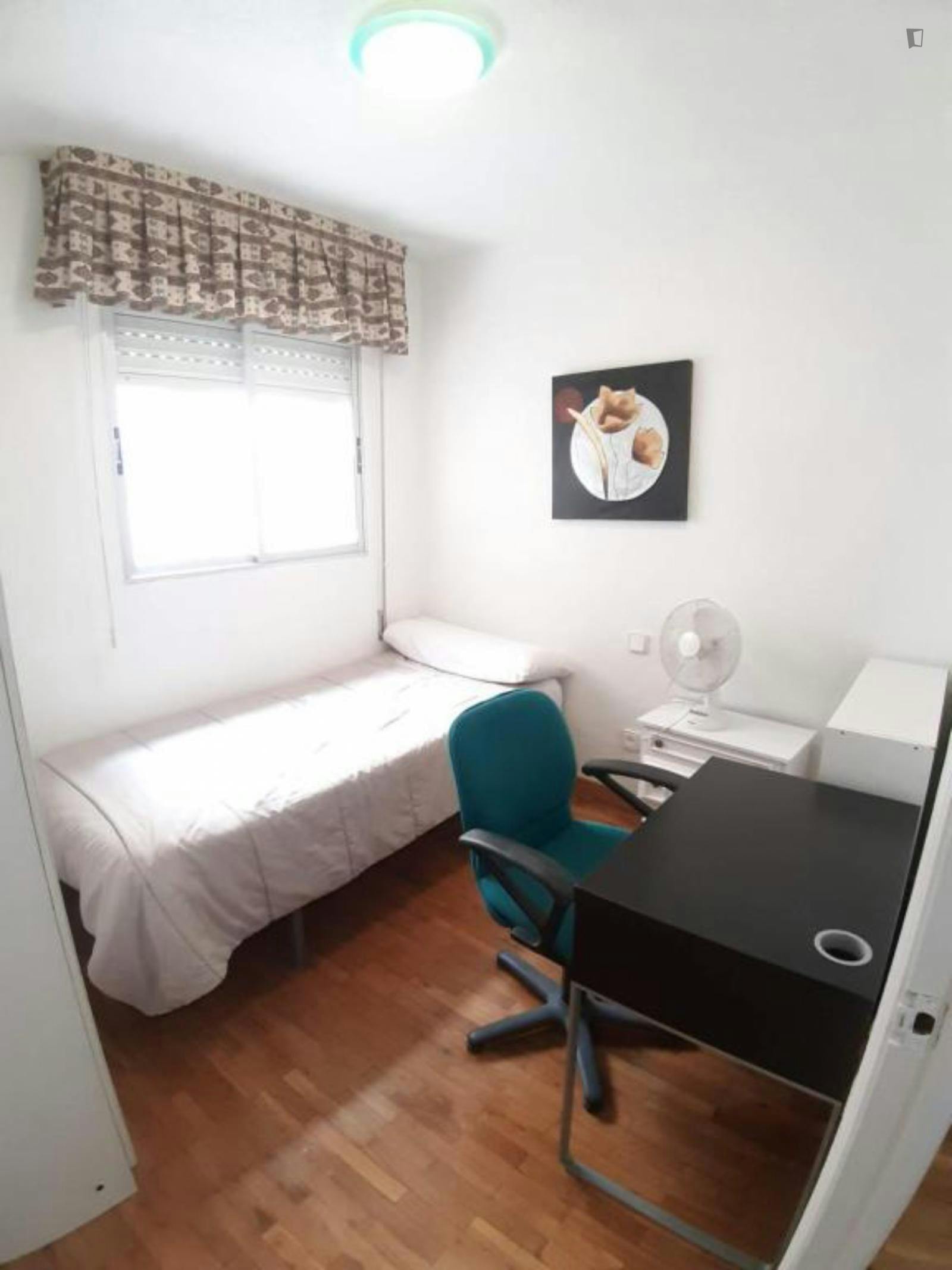 Pleasant single bedroom next to Universidad de Murcia, Campus de la Merced