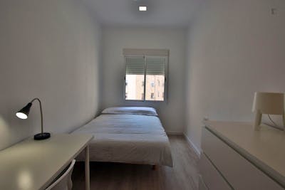 Dashing double bedroom in L'Amistat  - Gallery -  1
