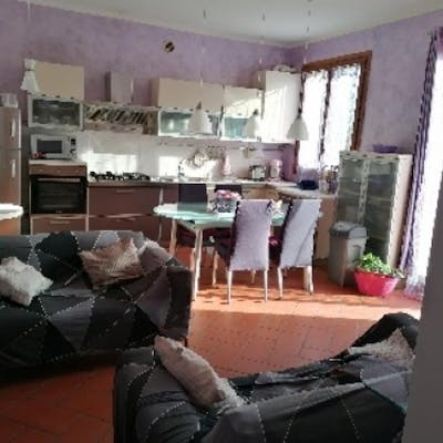 Cosy Single Bedroom not too far from the centre of Florence