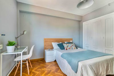 Enjoyable double bedroom near the Aragón metro  - Gallery -  3