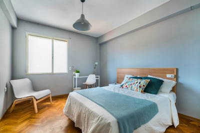 Enjoyable double bedroom near the Aragón metro  - Gallery -  1