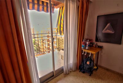 Spacious double bedroom with a balcony, in Ciutat Jardí  - Gallery -  3