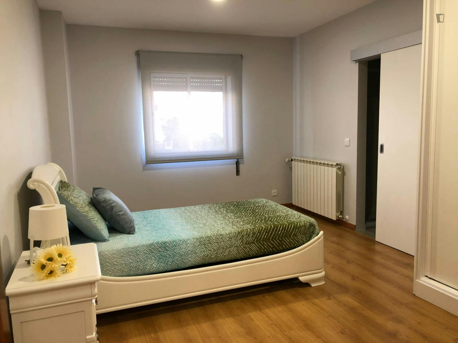 Suite bedroom in Leiria - with WC.